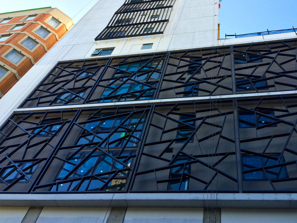 Sydney Louvres – Fixed Blade Sunshades 13