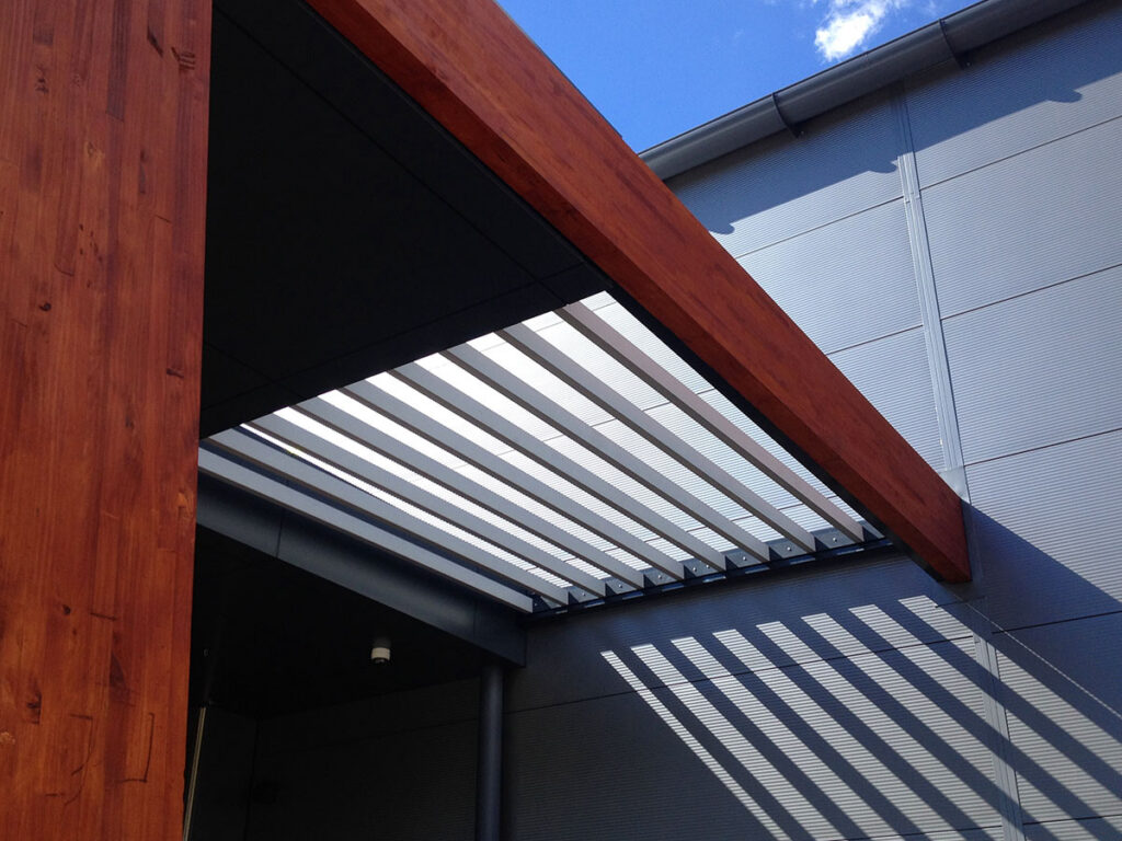 Sydney Louvres – Fixed Blade Sunshades 7